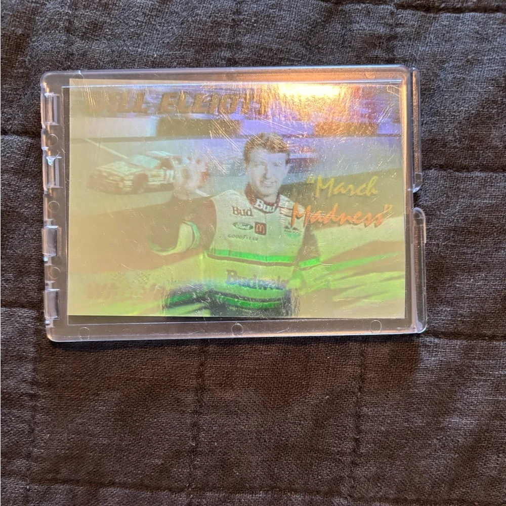 1992 Wheels Racing Bill Elliott March Madness Silver Series Holographic Card